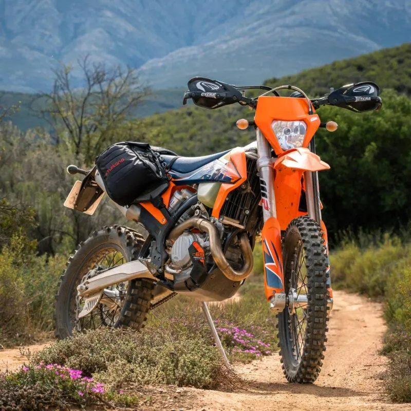 MadMule™ Rackless Saddle bag base set - Imagen 15